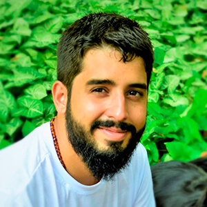 José Victor Adestrador